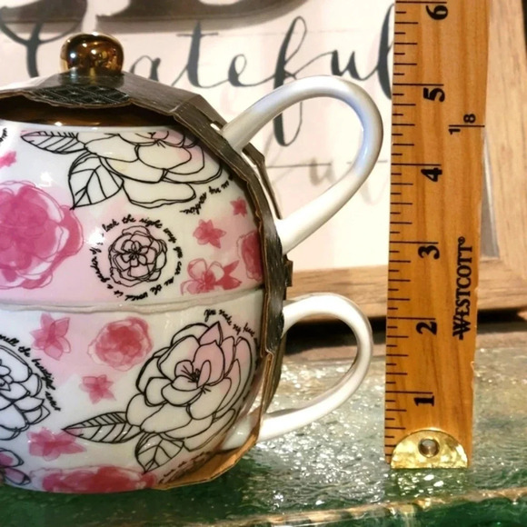 Ciroa Love For One Tea Set Ceramic with touches of Gold NWT - Picture 4 of 7